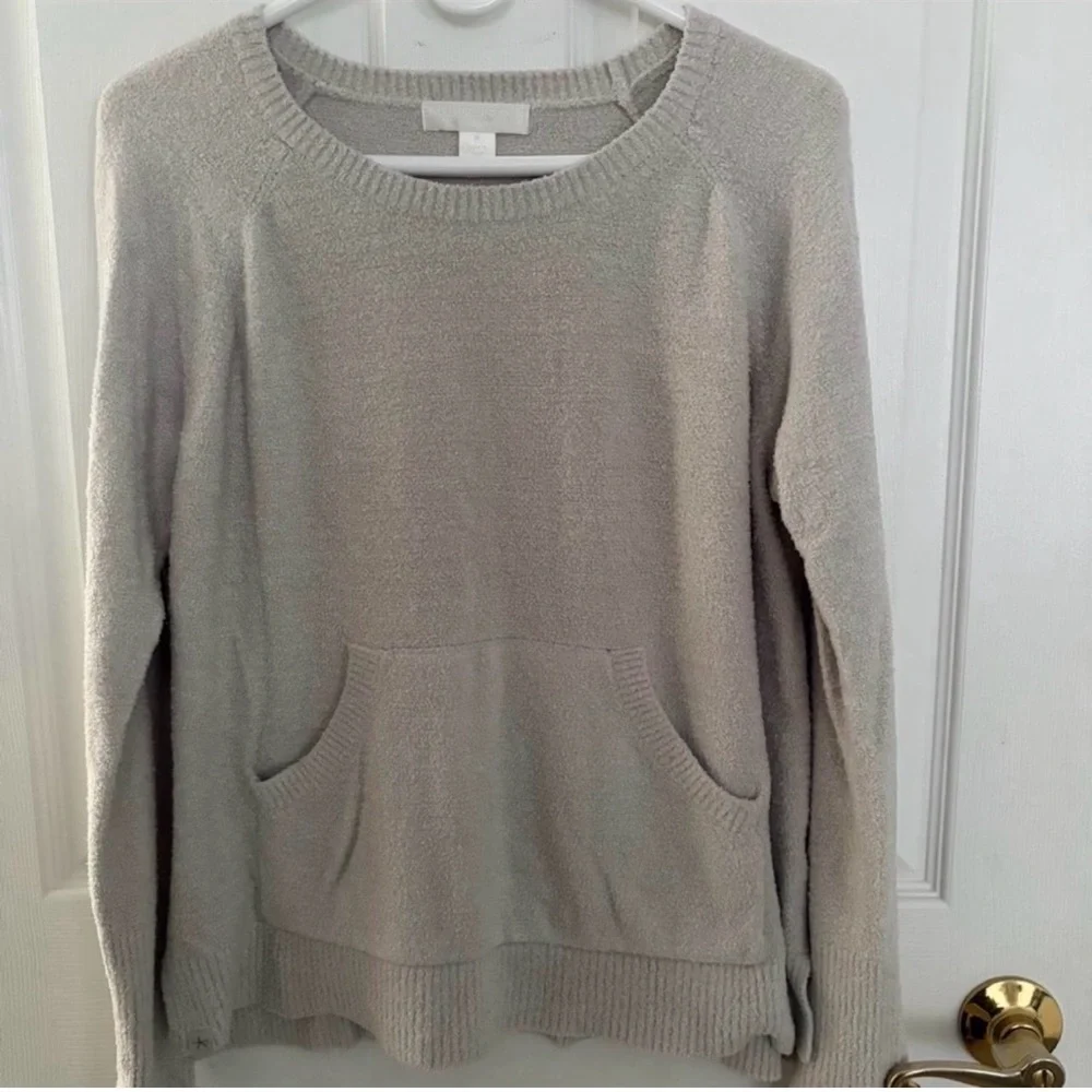 Barefoot Dreams Heathered Light Gray Crewneck Sweater with Kangaroo Pocket